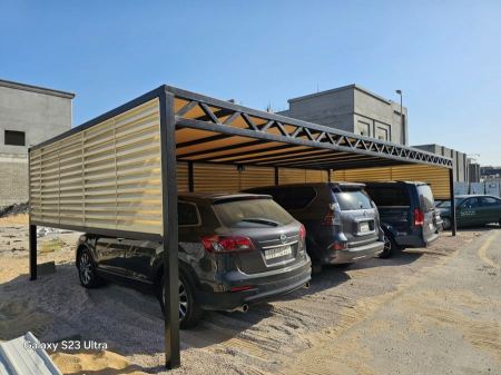 أنواع مظلات سيارات وساندوتش بانل بجدة: الأسعار، المواصفات وأحدث التصاميم الذكية